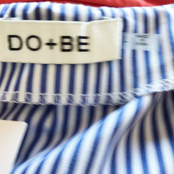 DO + BE Large Top Bell Sleeve Nautical Beachy Blue Stripe V Neck NEW! - Picture 8 of 9